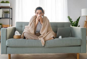 I segreti della nonna per combattere tosse e raffreddore in modo naturale